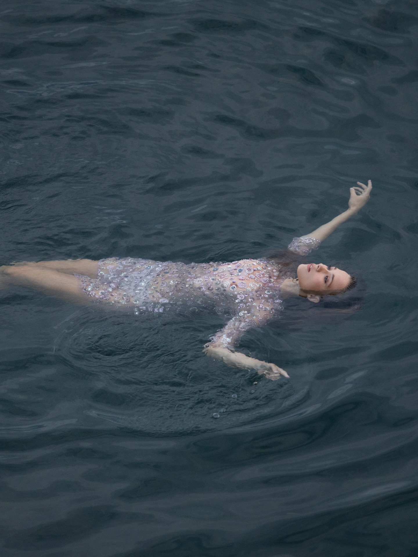 New print editorial for the Feb issue of @flanellemagazine shot in Lake Como, Italy. Thank you to my amazing team!
________
Production @vrtu
Director / Photographer @ryanhattaway
Model @rosaliejmo @elite_milan
Stylist @gaiastellavitale
Hmua @auroradp_makeup
Photo Assist @nik_cattaneo