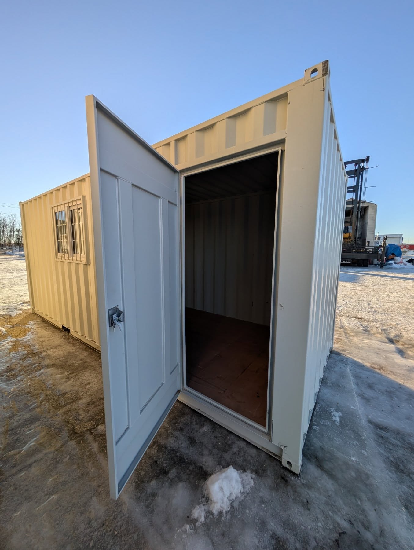 NEW ARRIVAL ✨
20ft Used Shipping Container with a man door and window installed on the side
Save time and money on modifications with this ready to go unit! Easily convert this into your mobile office, man-cave or she-shed!
Or simply use for storage with easier access through the man door. The possibilities are endless 🤯
Call us today to secure this unit for yourself, our sales representative is standing by!
☎️ 780-455-9242
📧 Sales@yellowheadstorage.ca
🌐 www.yellowheadstorage.ca
#shippingcontainer #storagesolutions #storagecontainer #yegstorage #edmontonliving