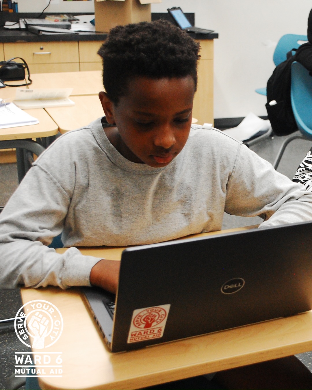 📚 Technology opens doors—and you can help make that possible. Join Serve Your City/Ward 6 Mutual Aid in expanding access to digital devices for Black & Brown K–12 students across #WashingtonDC. 💻 Through #solidarityNOTcharity, you’re helping build long-term opportunities that equip young people to succeed. 📲 Donate today: bit.ly/b2sb2026 (LINK IN BIO)