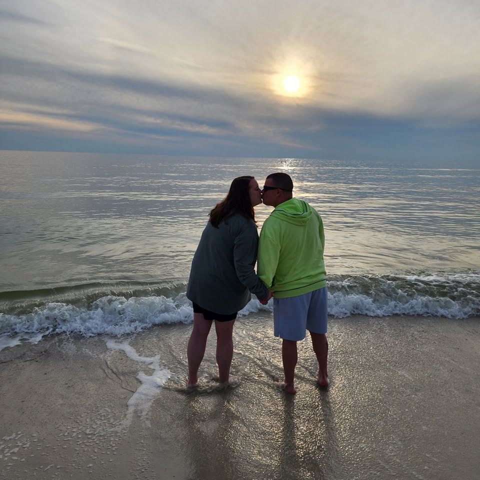 Seven years ago today, I went on a first date with this guy! I was getting burnt out with trying to date, and I almost canceled, but I'm so glad I didn't.
I met my best friend that day, and now I can't imagine life without my travel buddy, cuddle partner, soul mate, and love! ❤️😘🥰